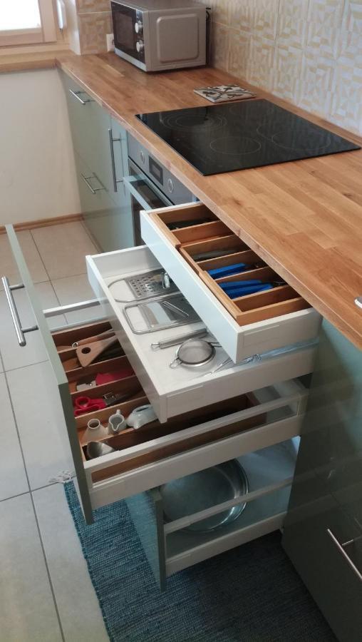 אילמיץ Anna'S Cosy Apartment מראה חיצוני תמונה